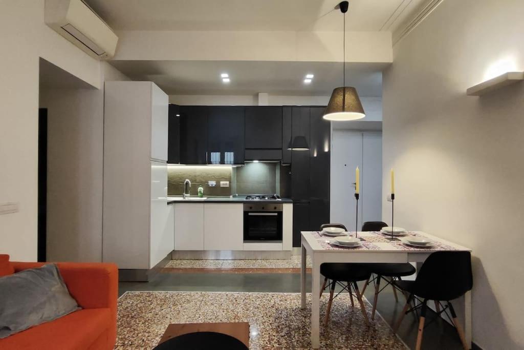 Cozy Apartment Near The Colosseum Rom Eksteriør billede