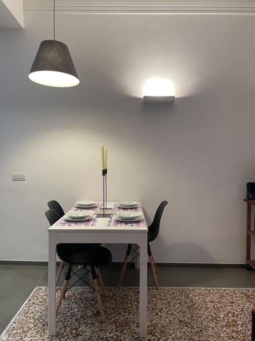 Cozy Apartment Near The Colosseum Rom Eksteriør billede